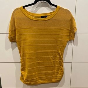 Mustard yellow top